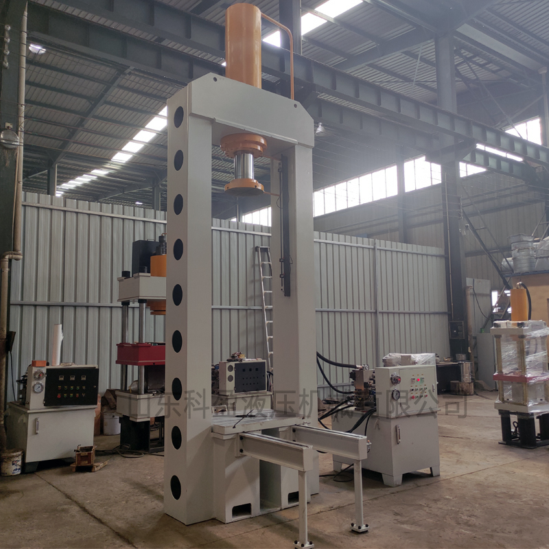 1682749113118274.jpg lm200-4.jpg